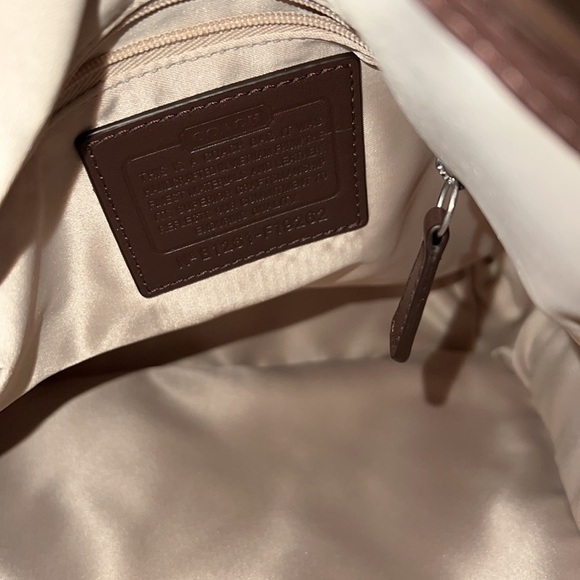 Coach purse - Picture 6 of 7